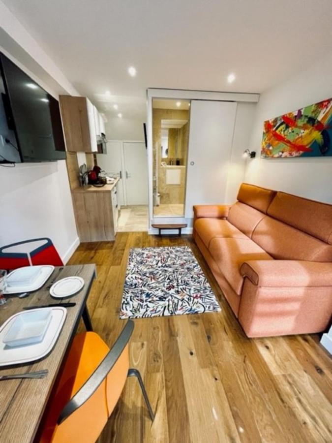 Appartamento Ben Nevis Charming Studio In The Heart Of The Lively Life Of The Pre Carre Annecy Esterno foto